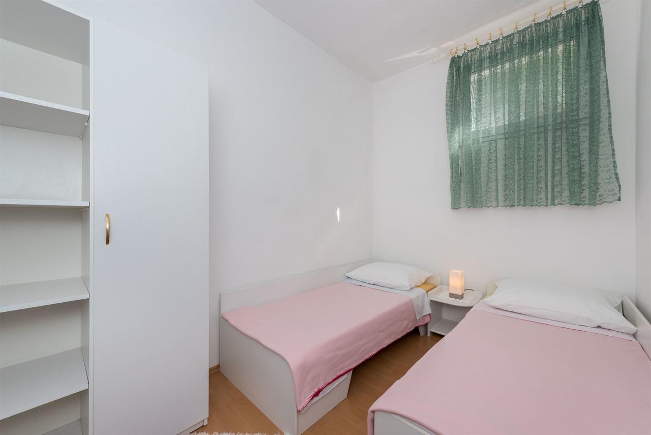 Apartments Danica Tisno Extérieur photo